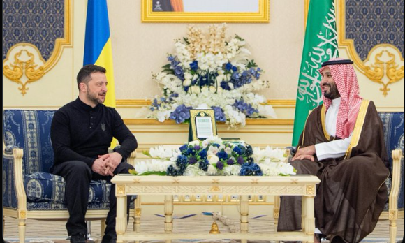 Zelensky dan Putra Mahkota Saudi Bahas Konflik Ukraina